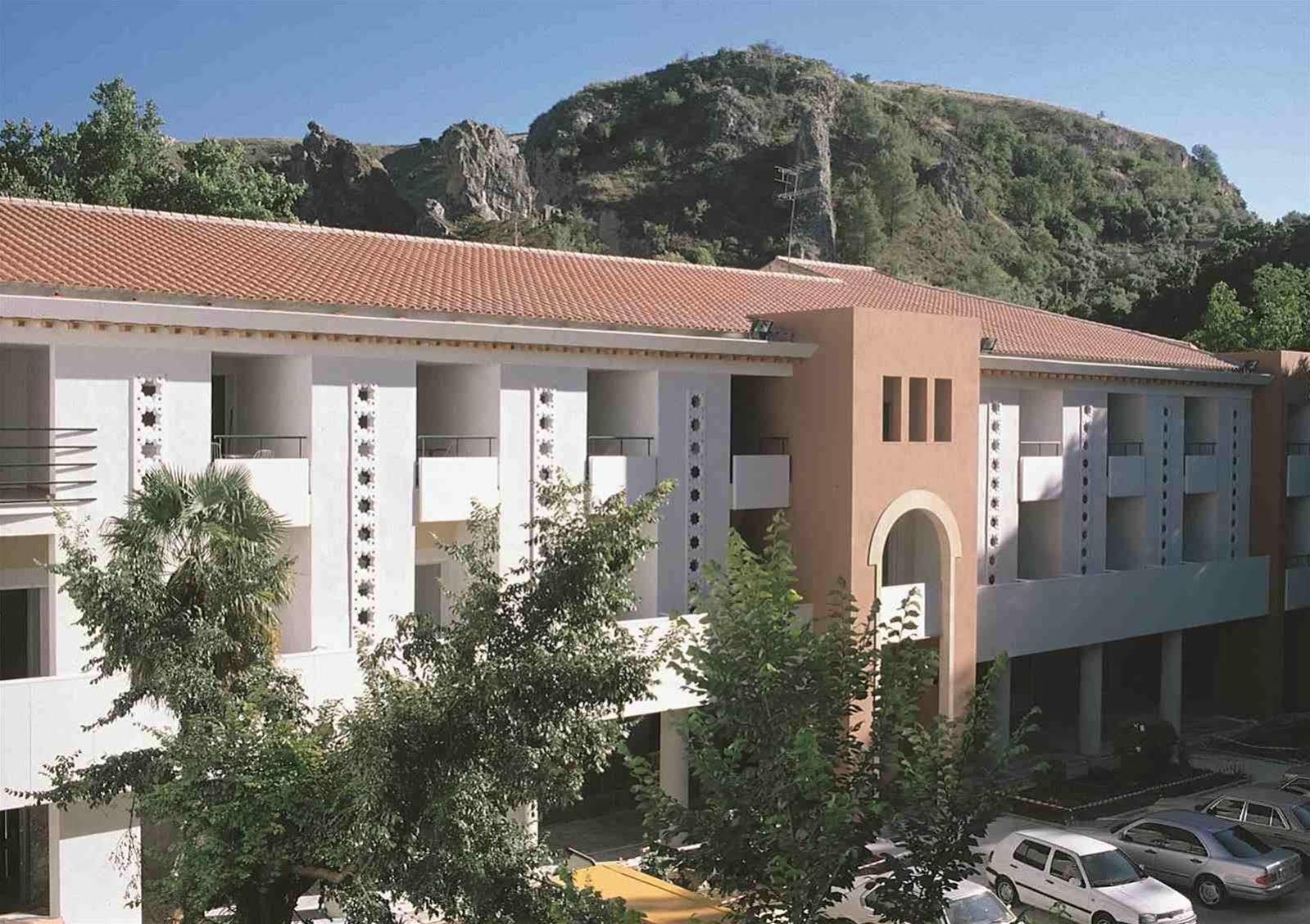 Balneario De Alhama De Granada Hotell Exteriör bild